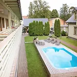 Hotel Kurgo Villa Hotel