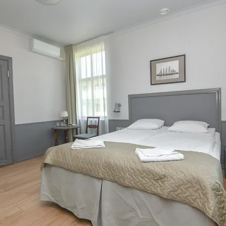 Kurgo Self Check-in Hotel 3*