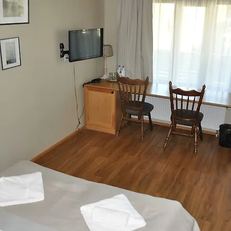 Kurgo Self Check-in 3*